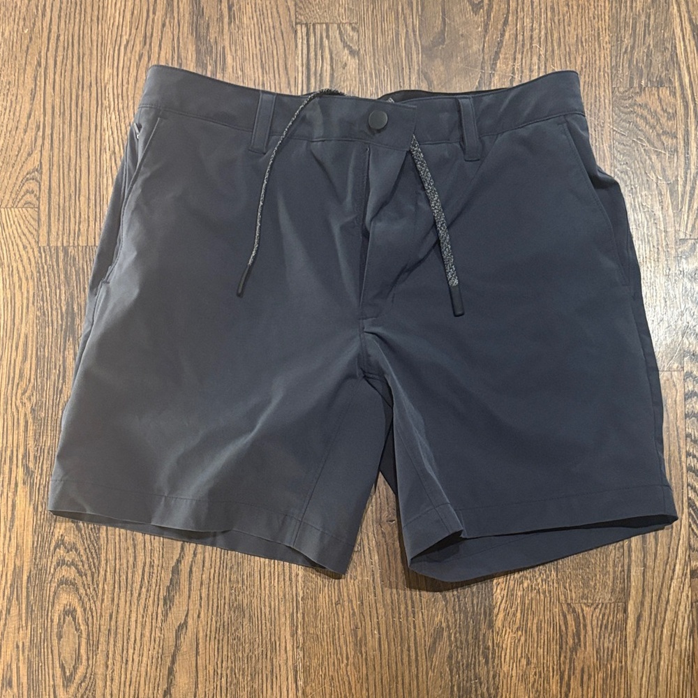 Huckberry Proof Equator Hybrid Shorts Navy Men’s 31” waist 7” inseam